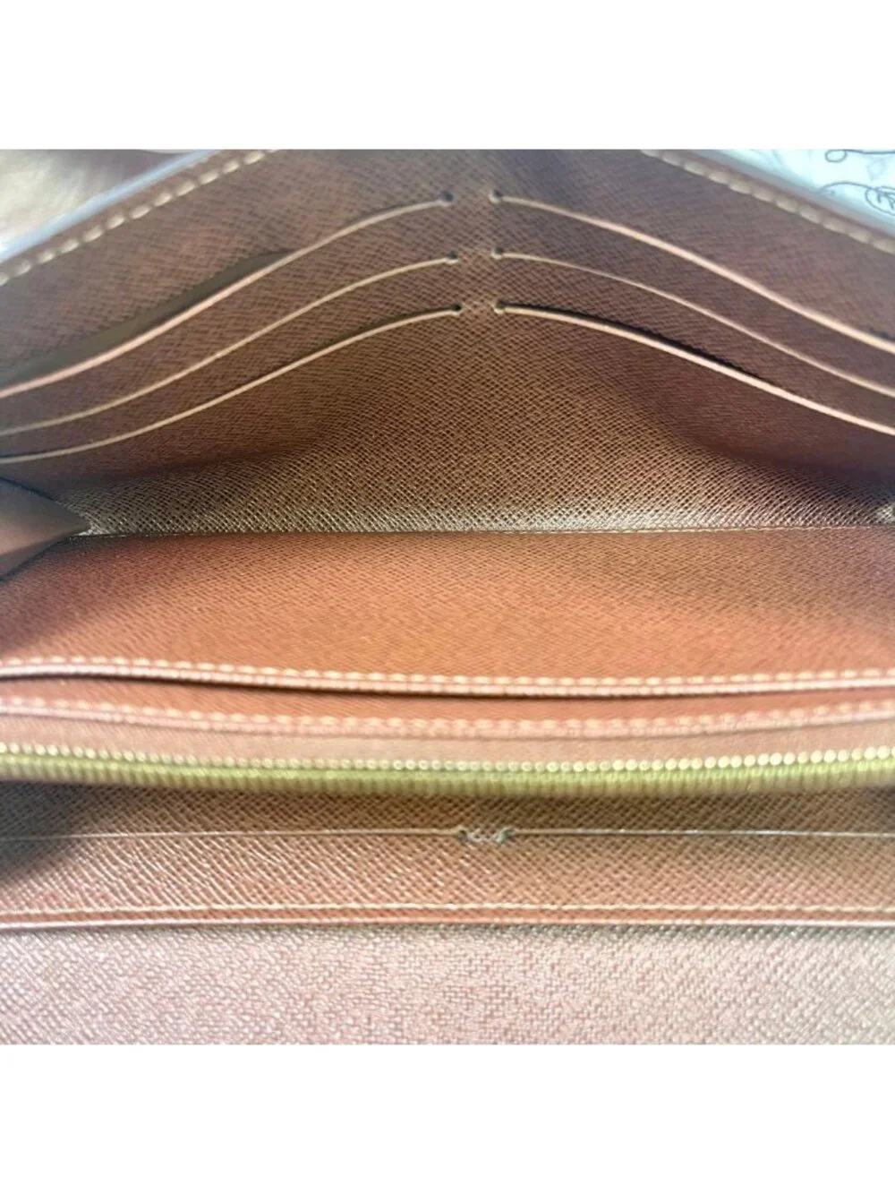 Louis Vuitton Portefeuille Sarah Monogram Wallet
